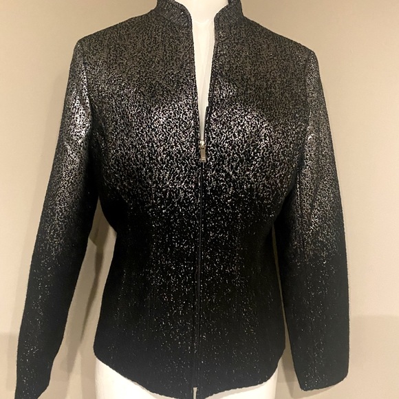 Black and Silver Jones New York signature zip up , excellent condition, size 14 - Picture 1 of 4